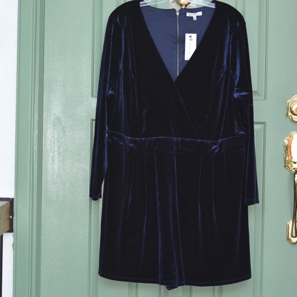 Blue Velvet Romper/dress Sz 2X NWT - Picture 2 of 11